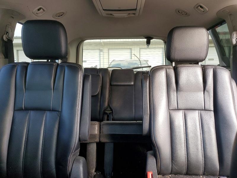 50937836 :رقم المزاد ، 2A4RR8DG0BR607182 vin ، 2011 Chrysler Town & Country مزاد بيع