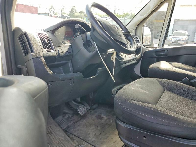 49318546 :رقم المزاد ، 3C6TRVBGXKE549992 vin ، 2019 Ram Promaster 1500 مزاد بيع