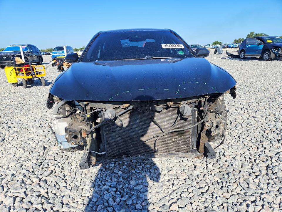 49486236 :رقم المزاد ، 4T1C11BK7NU049481 vin ، 2022 Toyota Camry مزاد بيع
