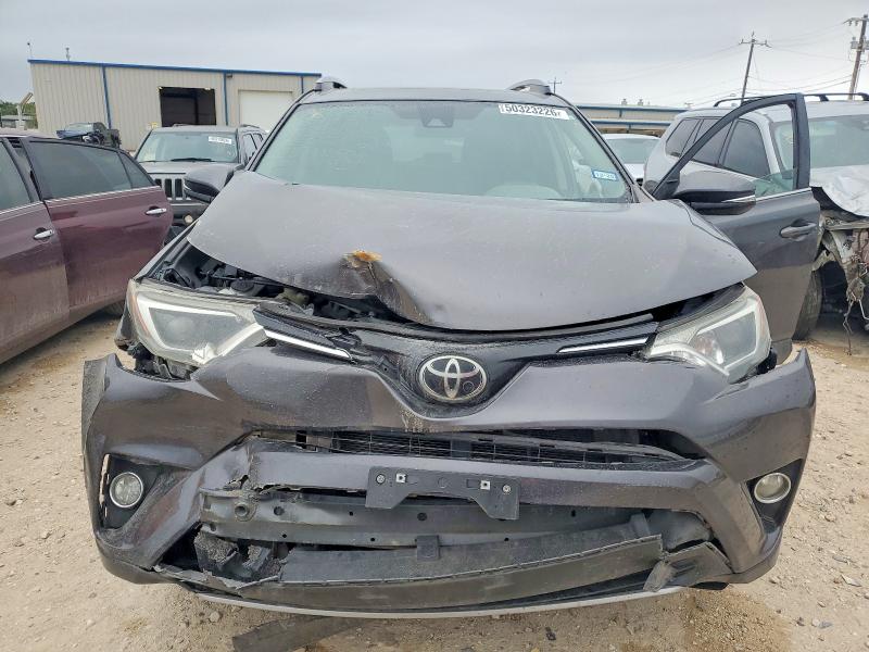 50323226 :رقم المزاد ، JTMWFREV5JJ730628 vin ، 2018 Toyota Rav4 مزاد بيع