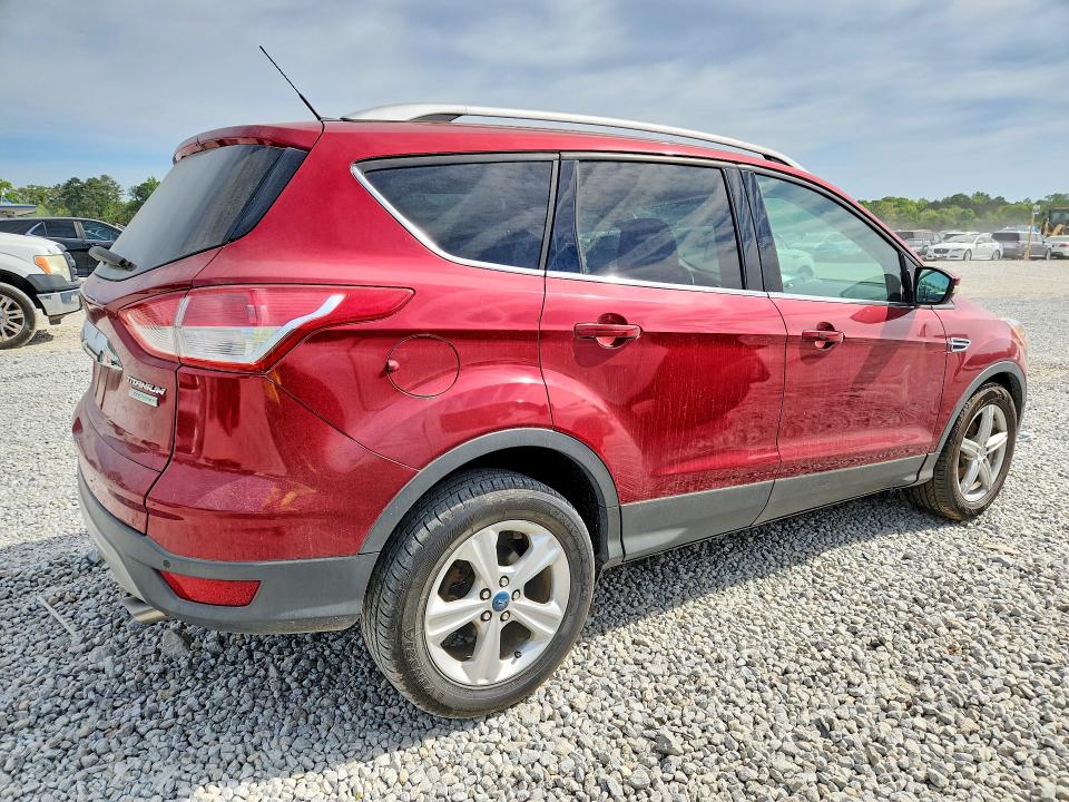 49760076 :رقم المزاد ، 1FMCU0JX0FUB18110 vin ، 2015 Ford Escape مزاد بيع