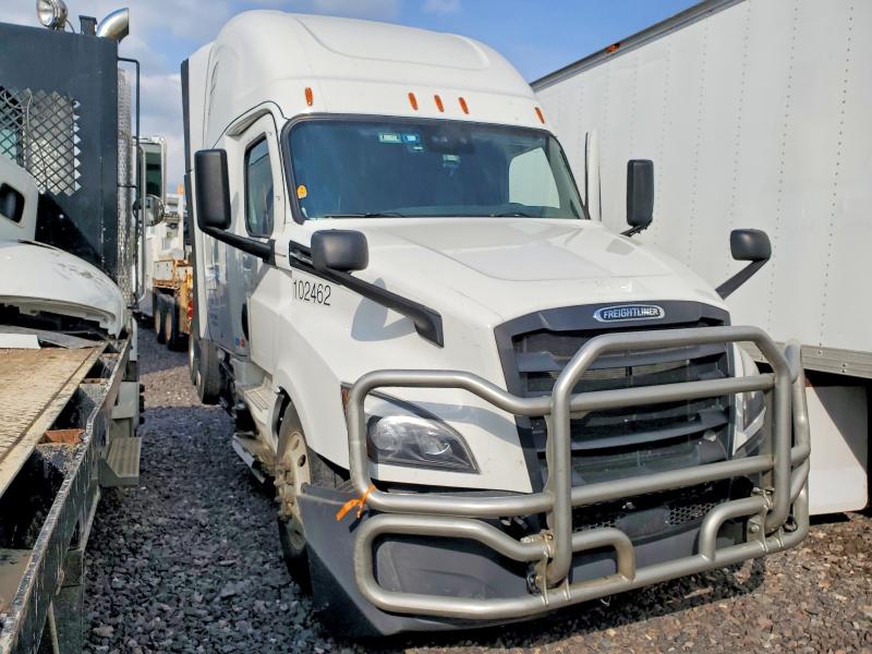 Auction sale of the 2024 Freightliner Cascadia 126, vin: 3AKJHHDR4RSUT7514, lot number: 49640256