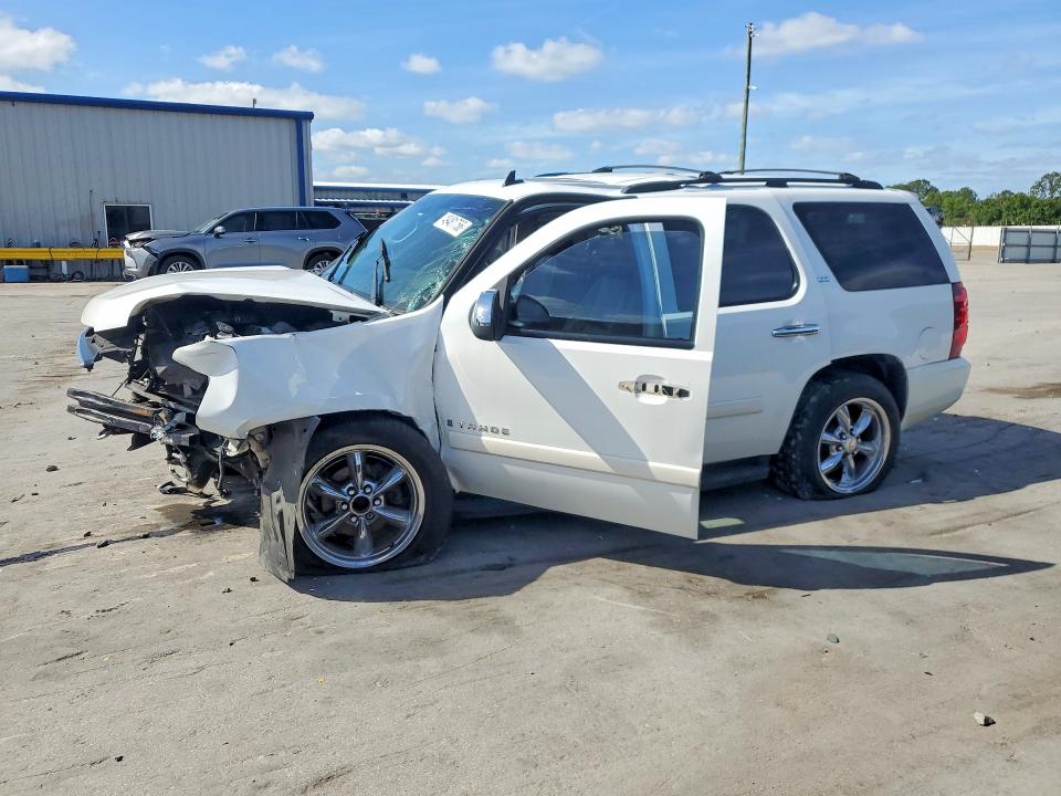 2008 Chevrolet Tahoe მანქანა იყიდება აუქციონზე, vin: 1GNFC13098R240276, აუქციონის ნომერი: 49481756