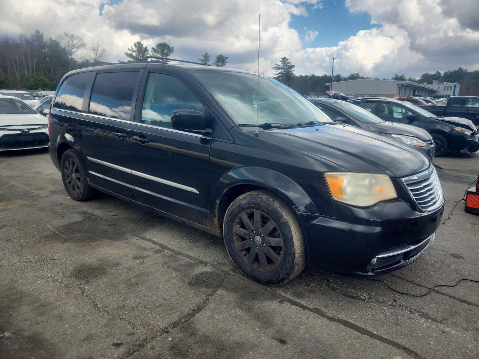 49076956 :رقم المزاد ، 2C4RC1BG8DR797382 vin ، 2013 Chrysler Town & Country مزاد بيع
