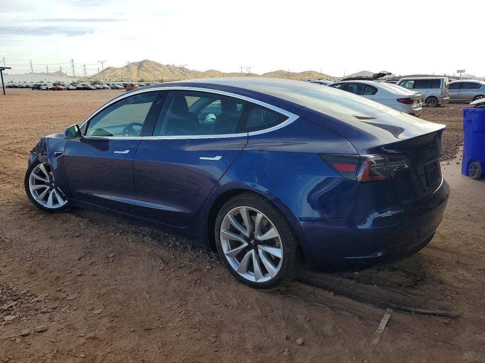 50787286 :رقم المزاد ، 5YJ3E1EB3KF497449 vin ، 2019 Tesla Model 3 مزاد بيع