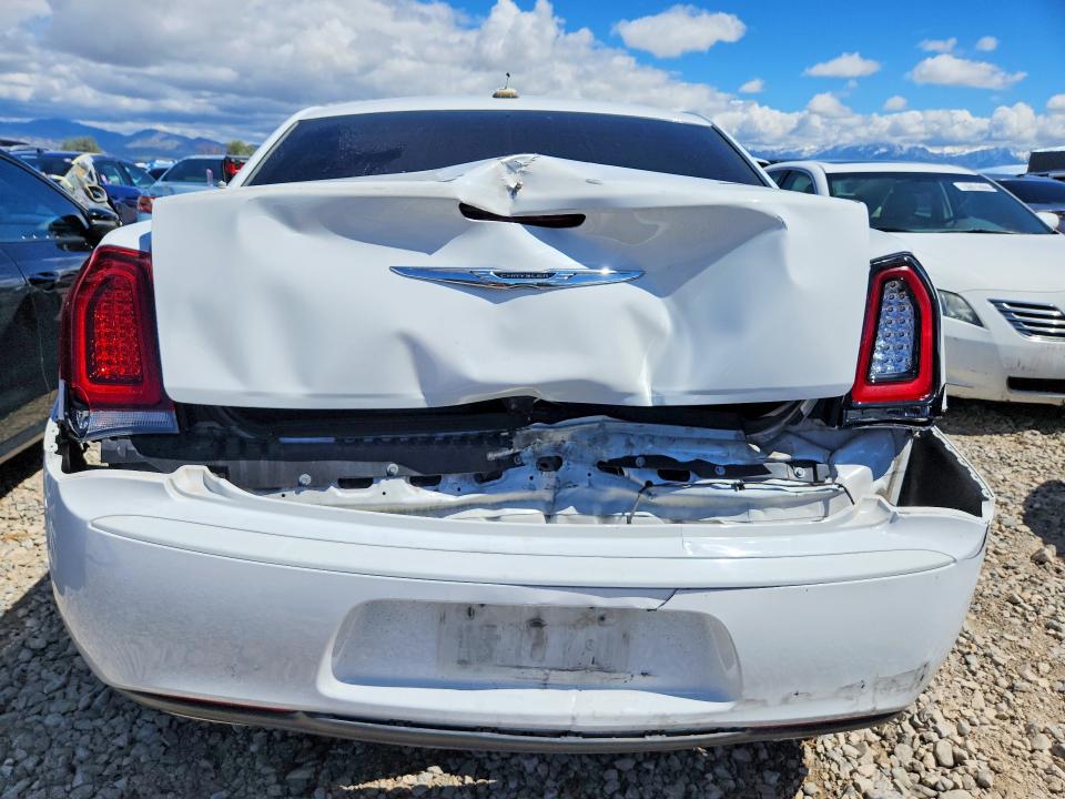 2019 Chrysler 300 მანქანა იყიდება აუქციონზე, vin: 2C3CCAGG3KH517471, აუქციონის ნომერი: 49810146