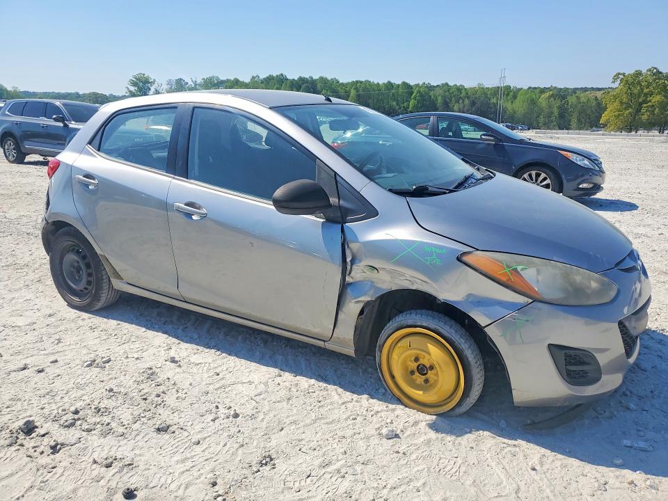 2013 Mazda Mazda2 მანქანა იყიდება აუქციონზე, vin: JM1DE1KY1D0155156, აუქციონის ნომერი: 49282986