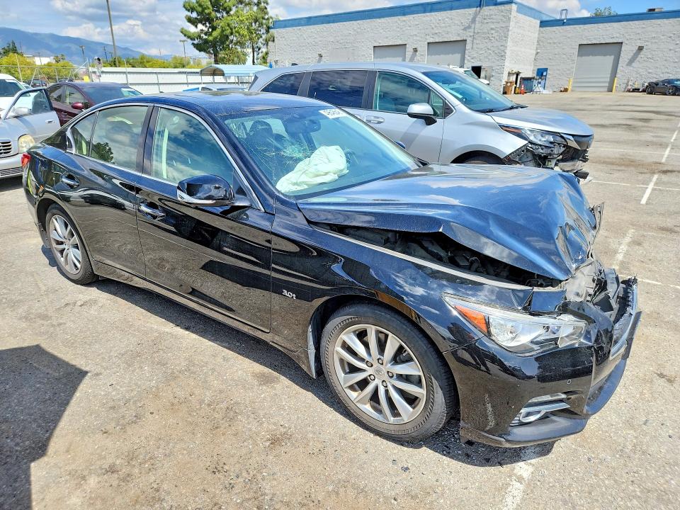 49646646 :رقم المزاد ، JN1EV7APXHM734826 vin ، 2017 Infiniti Q50 مزاد بيع