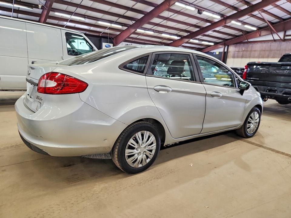 Продажа на аукционе авто 2013 Ford Fiesta, vin: 3FADP4AJ7DM148943, номер лота: 51582126