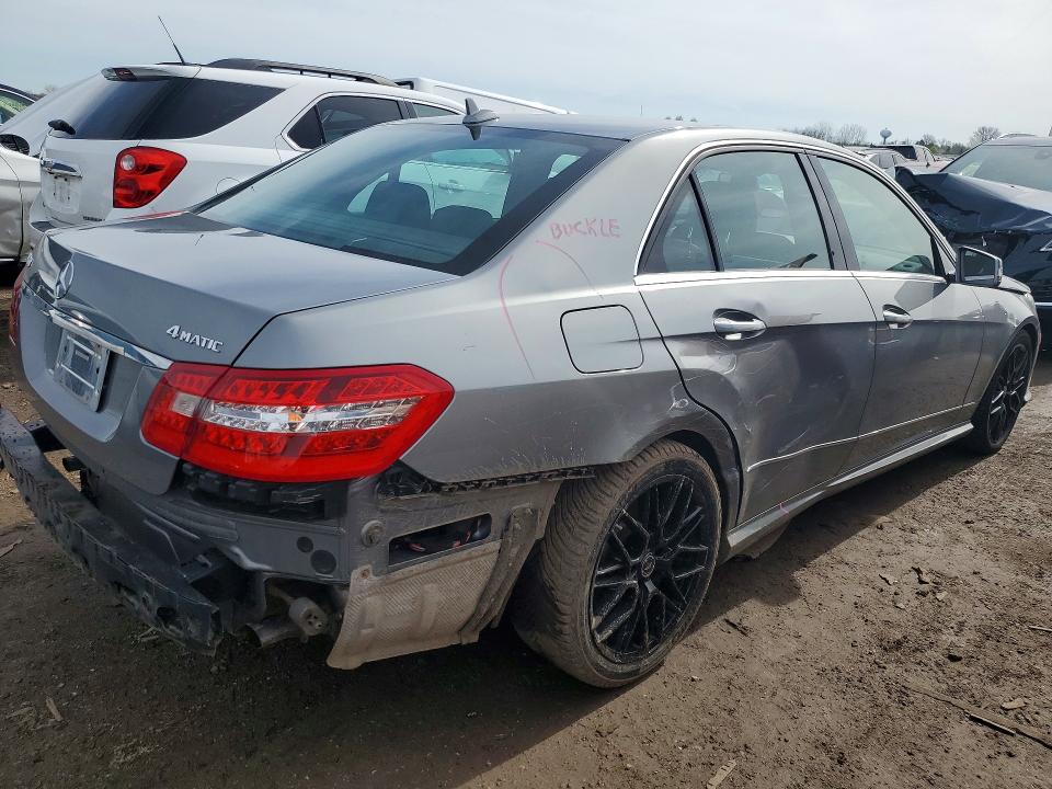 Продаж на аукціоні авто 2011 Mercedes-benz E, vin: WDDHF8HB4BA365256, номер лоту: 49795586