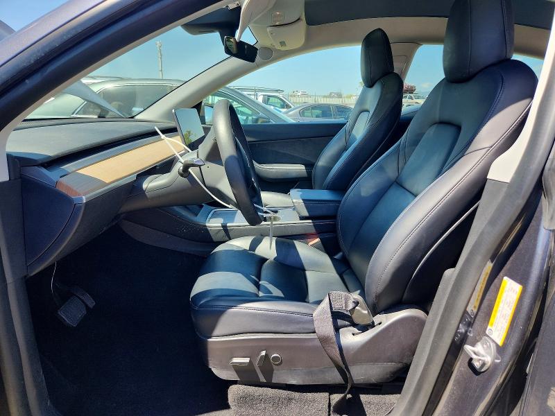 51858536 :رقم المزاد ، 7SAYGDEE8NF384583 vin ، 2022 Tesla Model Y مزاد بيع