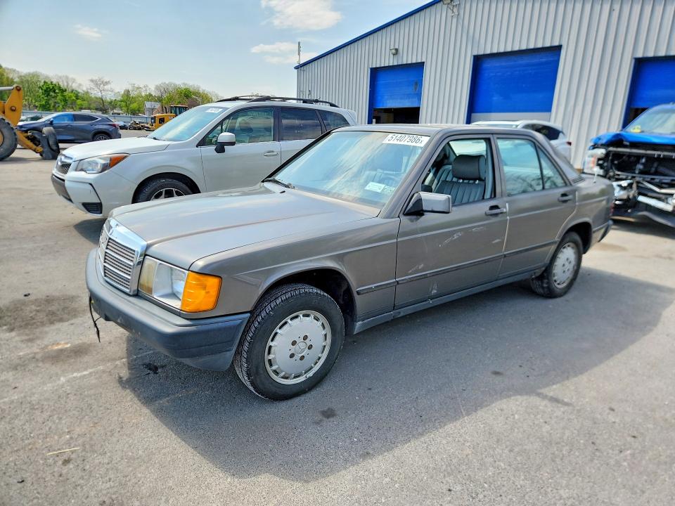 1985 Mercedes-benz 190 მანქანა იყიდება აუქციონზე, vin: WDBDA24C7FF065298, აუქციონის ნომერი: 51407986