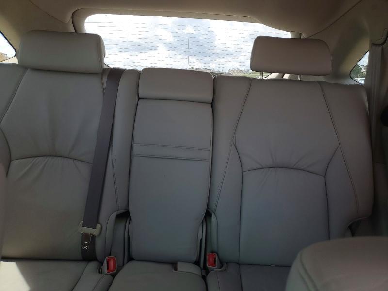 51302356 :رقم المزاد ، 2T2GA31U34C011614 vin ، 2004 Lexus Rx مزاد بيع