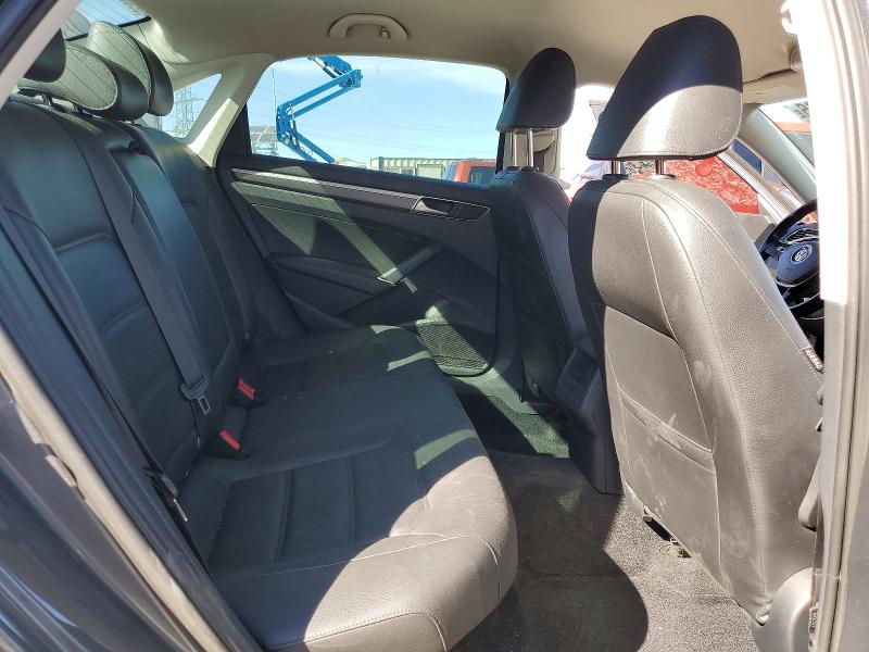 Продаж на аукціоні авто 2017 Volkswagen Passat, vin: 1VWDT7A33HC015383, номер лоту: 48973166