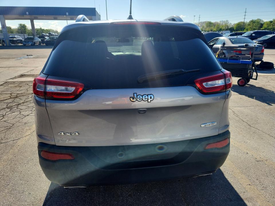 51873806 :رقم المزاد ، 1C4PJMCSXFW619176 vin ، 2015 Jeep Cherokee مزاد بيع