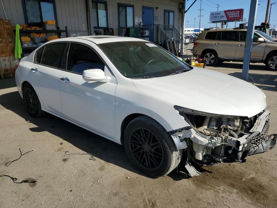 2013 Honda Accord მანქანა იყიდება აუქციონზე, vin: 1HGCR2F77DA197012, აუქციონის ნომერი: 51813286