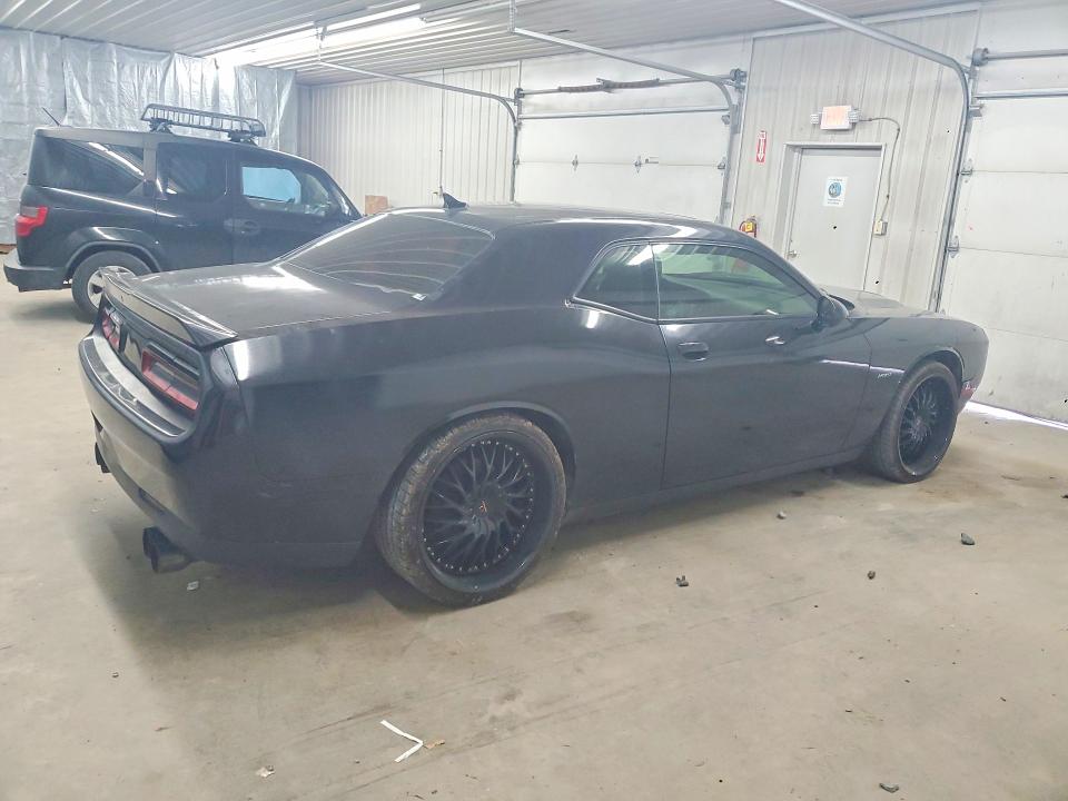 2015 Dodge Challenger მანქანა იყიდება აუქციონზე, vin: 2C3CDZBT8FH709183, აუქციონის ნომერი: 51186356