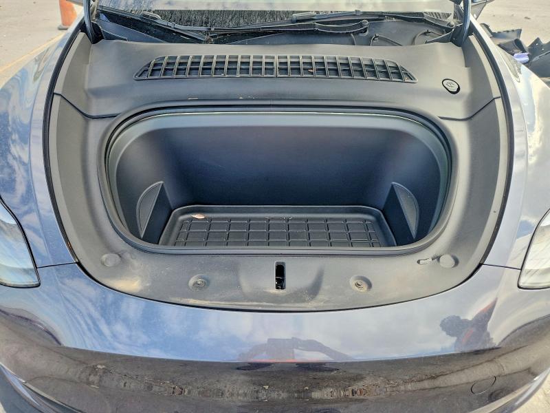 2024 Tesla Model Y მანქანა იყიდება აუქციონზე, vin: 7SAYGDEE8RA216767, აუქციონის ნომერი: 49948916