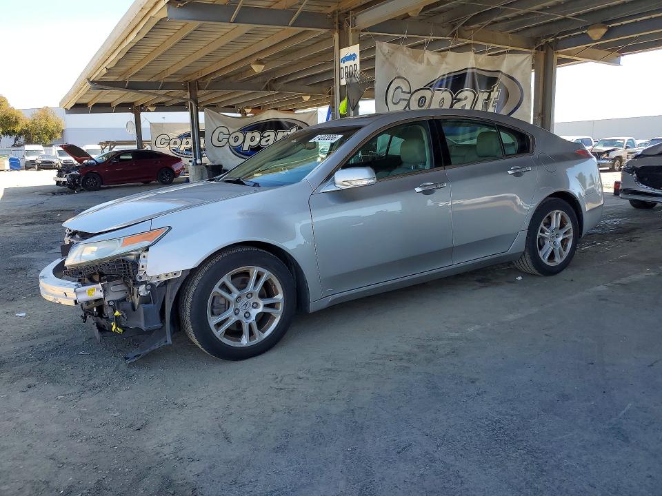 51203656 :رقم المزاد ، 19UUA86569A004921 vin ، 2009 Acura Tl مزاد بيع