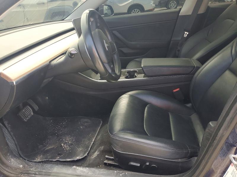 48136426 :رقم المزاد ، 5YJ3E1EB8JF185416 vin ، 2018 Tesla Model 3 مزاد بيع
