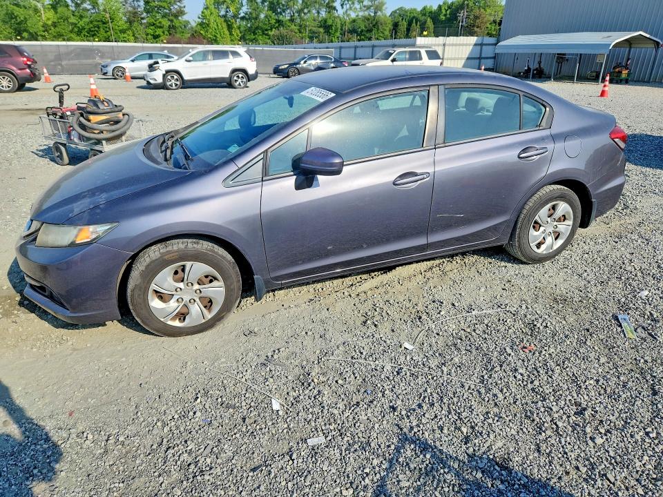Продажа на аукционе авто 2015 Honda Civic, vin: 2HGFB2F51FH547481, номер лота: 51285586