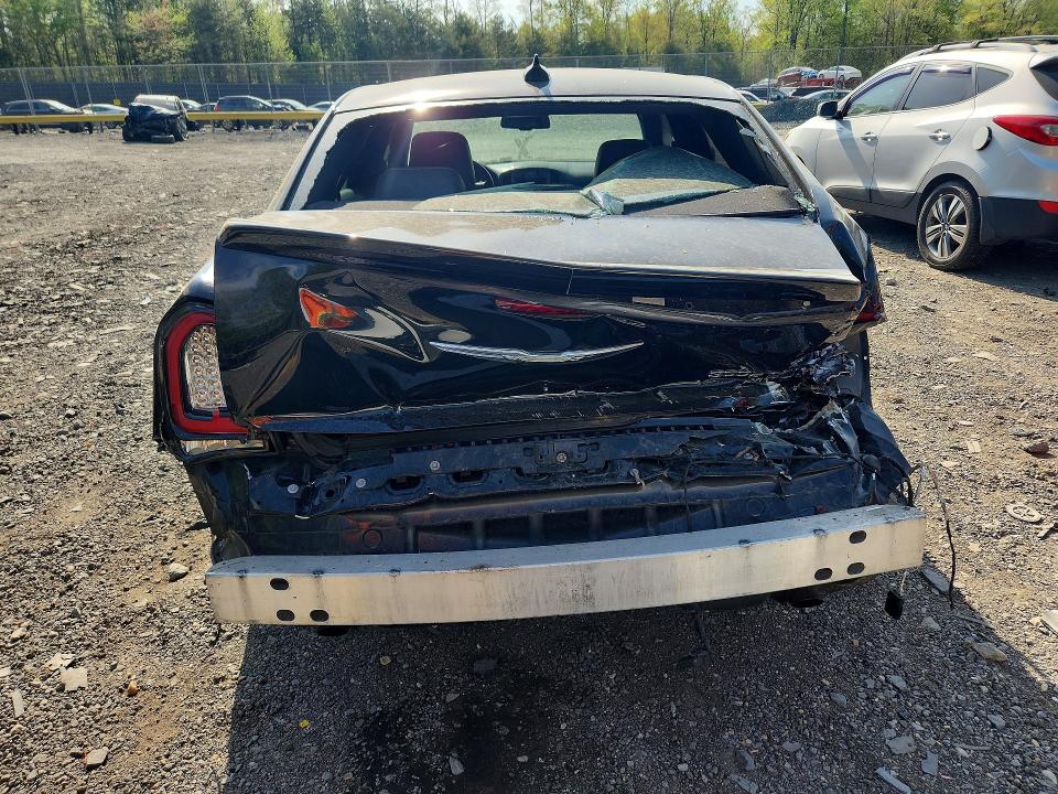 2019 Chrysler 300 მანქანა იყიდება აუქციონზე, vin: 2C3CCABT8KH581090, აუქციონის ნომერი: 49719196