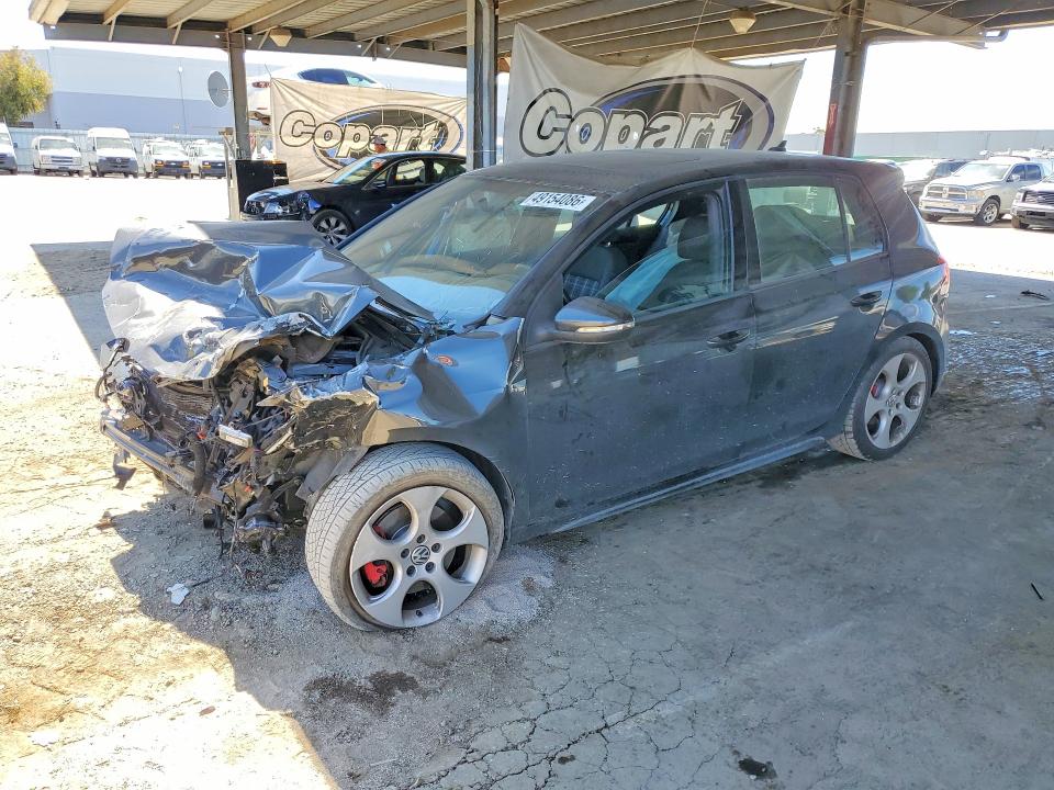 49154086 :رقم المزاد ، WVWHD7AJ7AW395672 vin ، 2010 Volkswagen Gti مزاد بيع
