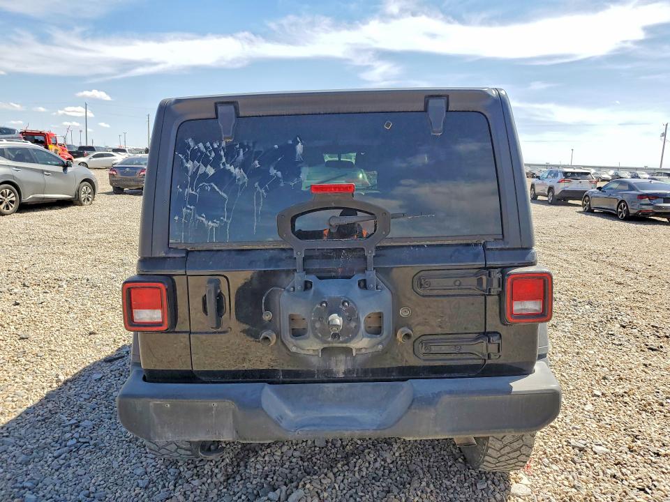 2021 Jeep Wrangler Unlimited მანქანა იყიდება აუქციონზე, vin: 1C4HJXDN2MW552598, აუქციონის ნომერი: 49560256