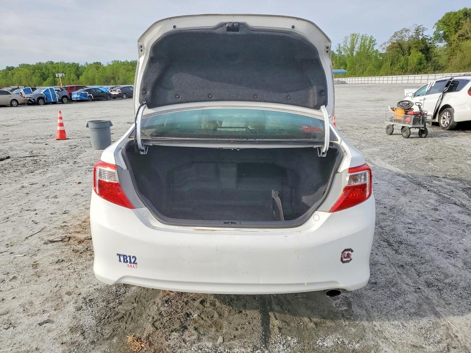 2013 Toyota Camry Hybrid მანქანა იყიდება აუქციონზე, vin: 4T1BD1FKXDU069333, აუქციონის ნომერი: 47400926