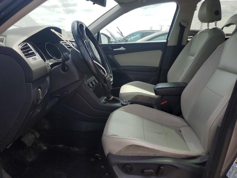 50956956 :رقم المزاد ، 3VV2B7AX0JM030669 vin ، 2018 Volkswagen Tiguan مزاد بيع