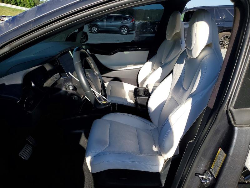 2018 Tesla Model X მანქანა იყიდება აუქციონზე, vin: 5YJXCBE42JF137392, აუქციონის ნომერი: 49412126