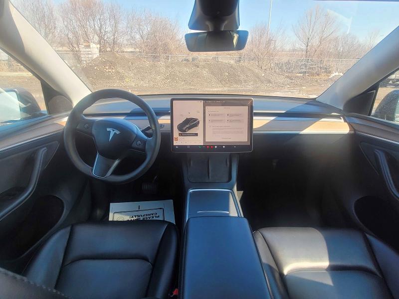 49428826 :رقم المزاد ، 7SAYGDEE8NF571970 vin ، 2022 Tesla Model Y مزاد بيع