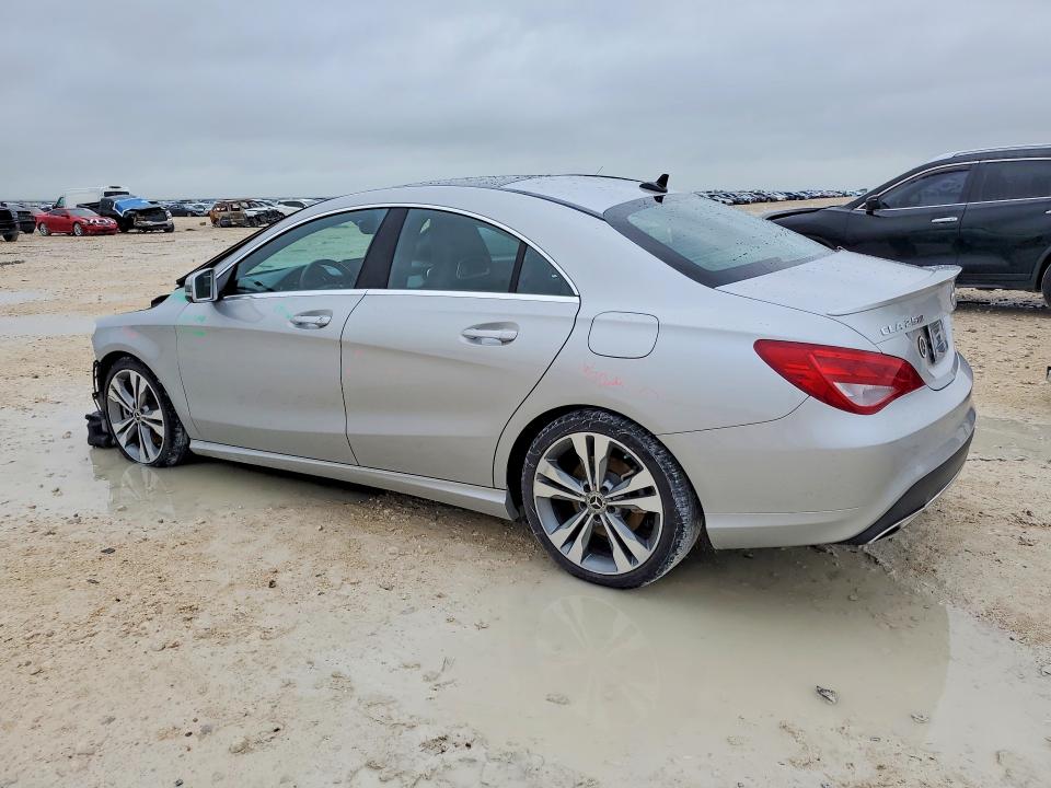 Продажа на аукционе авто 2019 Mercedes-benz Cla, vin: WDDSJ4GB0KN722567, номер лота: 49444186