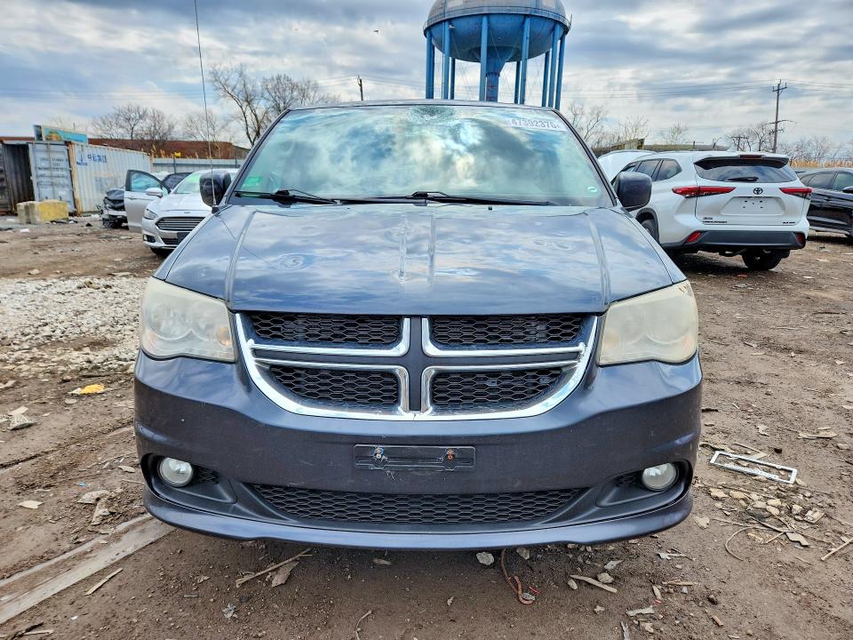 47392376 :رقم المزاد ، 2C4RDGDG3DR773715 vin ، 2013 Dodge Grand Caravan مزاد بيع
