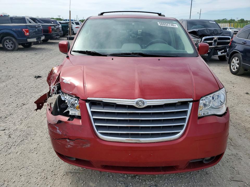 50052746 :رقم المزاد ، 2A8HR54P48R682453 vin ، 2008 Chrysler Town & Country مزاد بيع