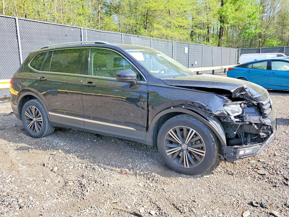 49781966 :رقم المزاد ، 3VV2B7AX4KM079665 vin ، 2019 Volkswagen Tiguan مزاد بيع