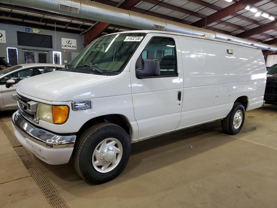 51632156 :رقم المزاد ، 1FTSS34L43HB41152 vin ، 2003 Ford Econoline مزاد بيع