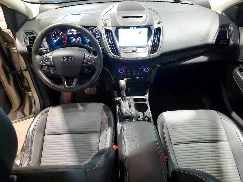 2018 Ford Escape მანქანა იყიდება აუქციონზე, vin: 1FMCU0GD5JUC31797, აუქციონის ნომერი: 51540156