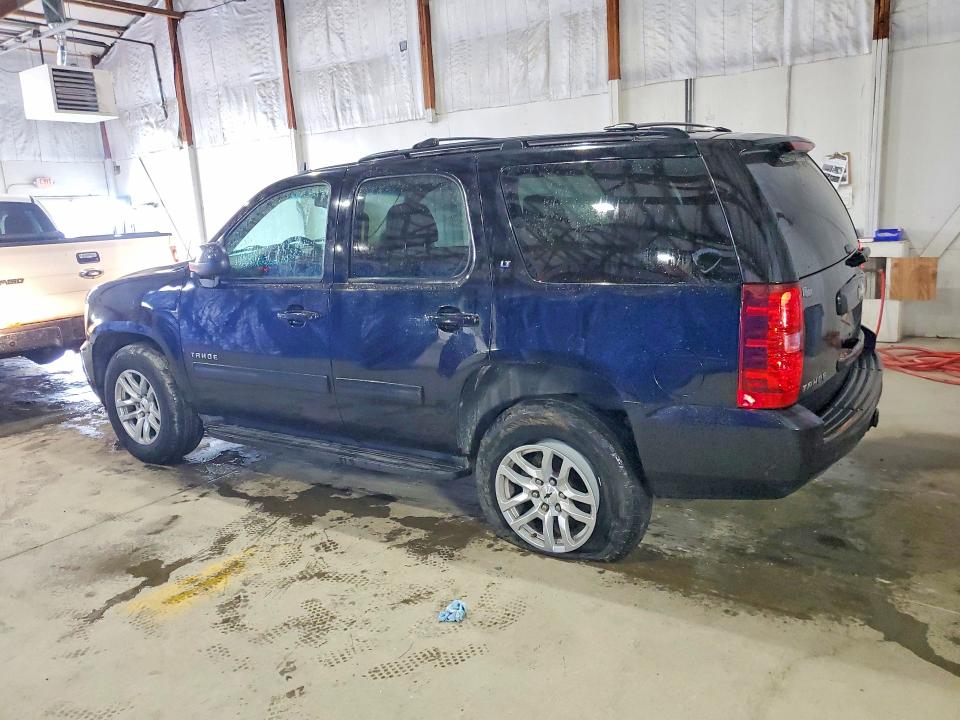 51623086 :رقم المزاد ، 1GNSKBE05BR242991 vin ، 2011 Chevrolet Tahoe مزاد بيع