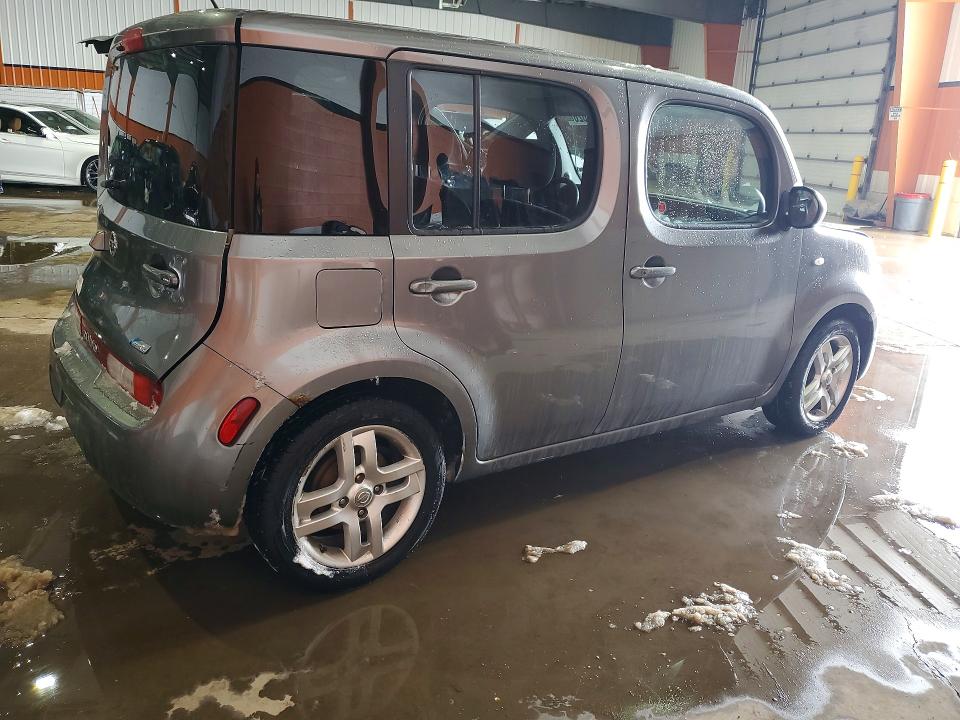 50107626 :رقم المزاد ، JN8AZ2KR7AT161015 vin ، 2010 Nissan Cube مزاد بيع