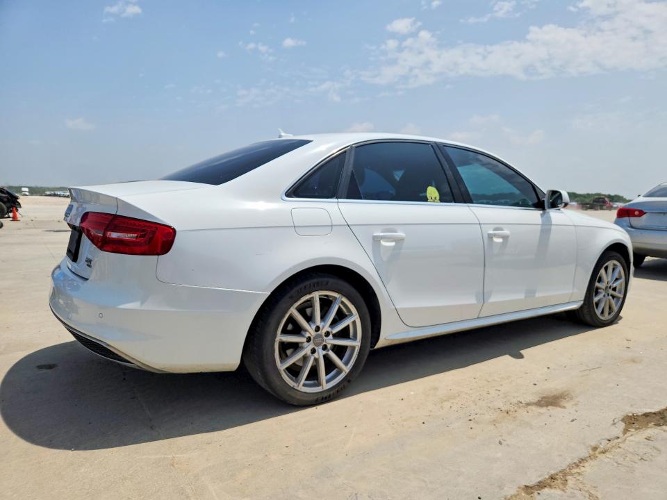 51462386 :رقم المزاد ، WAUFFAFL3FN009848 vin ، 2015 Audi A4 مزاد بيع