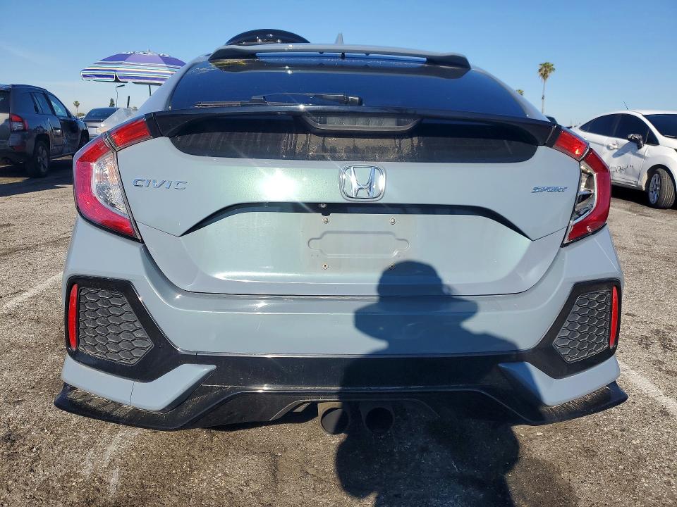 2018 Honda Civic მანქანა იყიდება აუქციონზე, vin: SHHFK7G41JU206693, აუქციონის ნომერი: 49781126