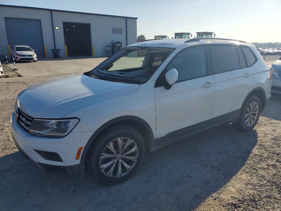 Продаж на аукціоні авто 2019 Volkswagen Tiguan, vin: 3VV1B7AX5KM078648, номер лоту: 49569066