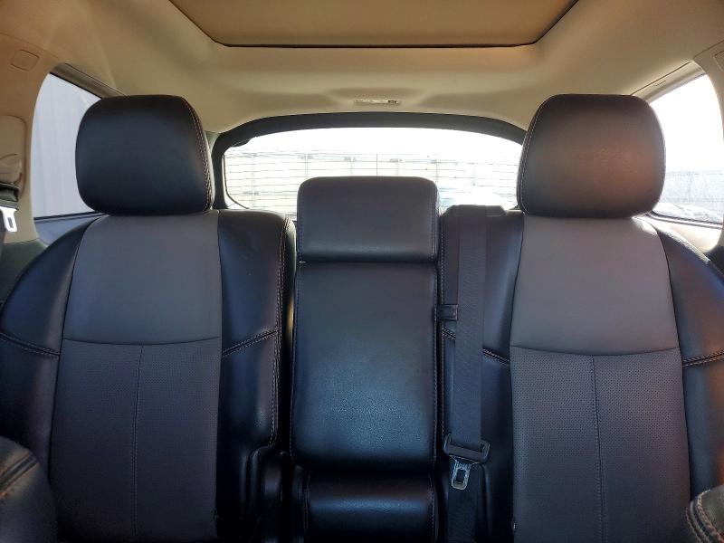 48530806 :رقم المزاد ، 5N1DR2MM4KC633615 vin ، 2019 Nissan Pathfinder مزاد بيع