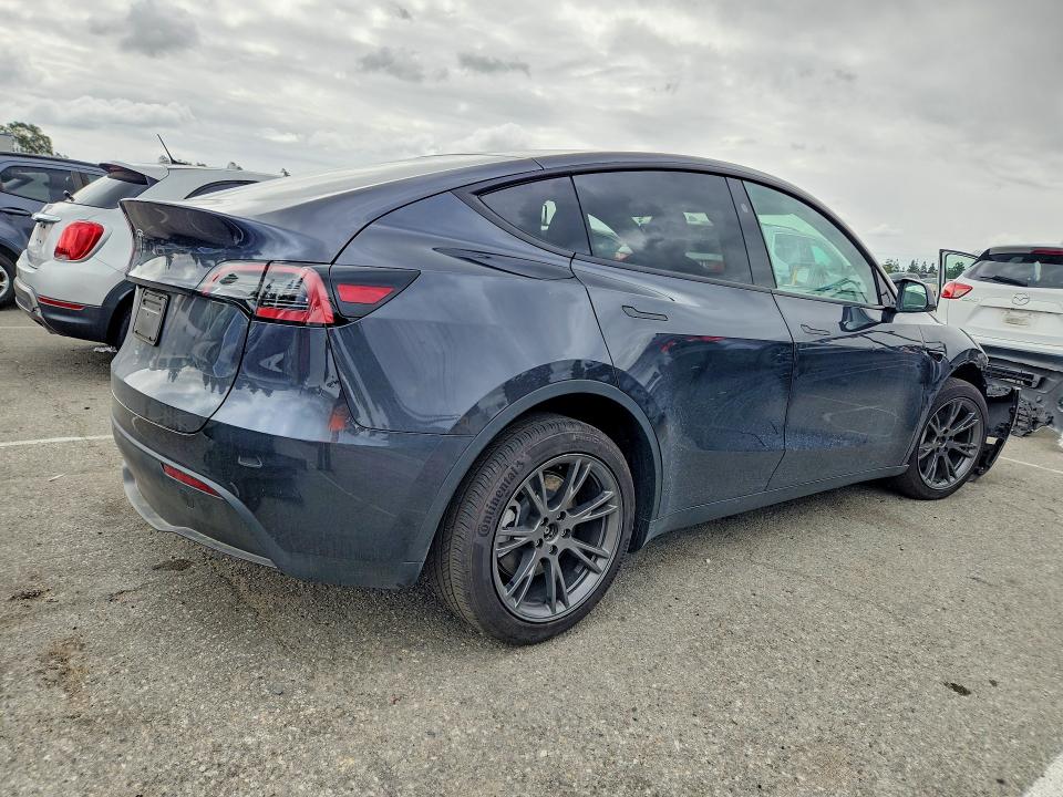 Продаж на аукціоні авто 2025 Tesla Model Y, vin: 7SAYGDED3SF319160, номер лоту: 49595386