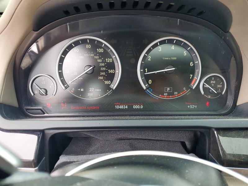 2013 Bmw 750 მანქანა იყიდება აუქციონზე, vin: WBAYE8C57DD133456, აუქციონის ნომერი: 49776846