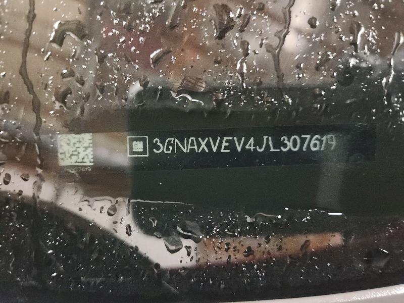 50992186 :رقم المزاد ، 3GNAXVEV4JL307619 vin ، 2018 Chevrolet Equinox مزاد بيع