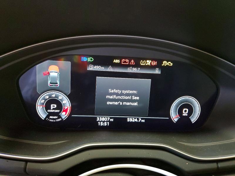 50938616 :رقم المزاد ، WA1BAAFY8M2015617 vin ، 2021 Audi Q5 مزاد بيع
