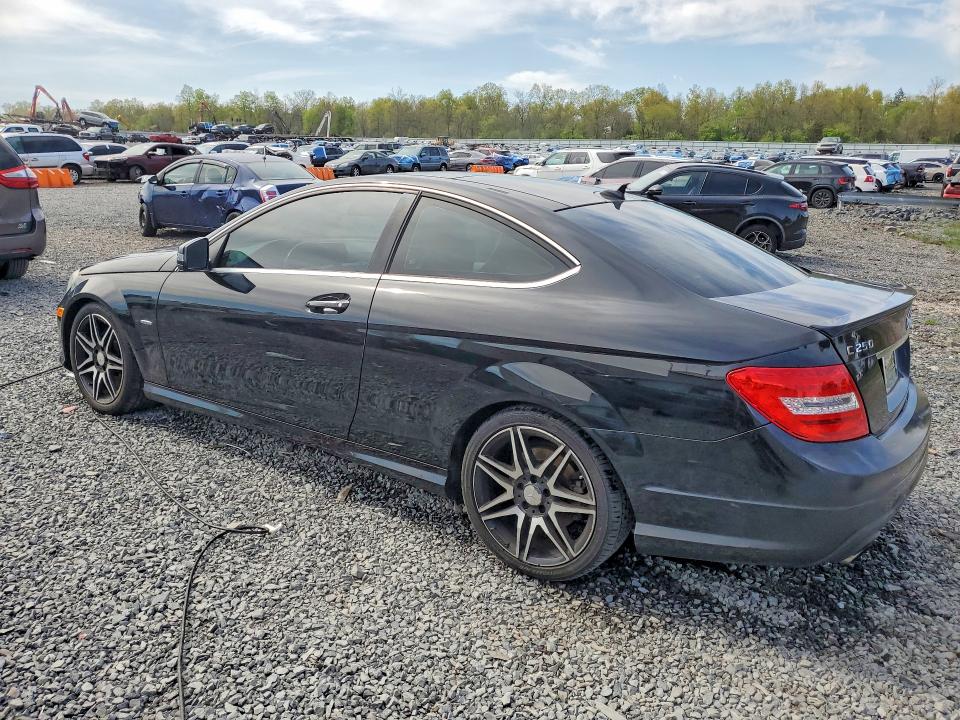 Продажа на аукционе авто 2014 Mercedes-benz C, vin: WDDGJ4HB5EG289969, номер лота: 50994396
