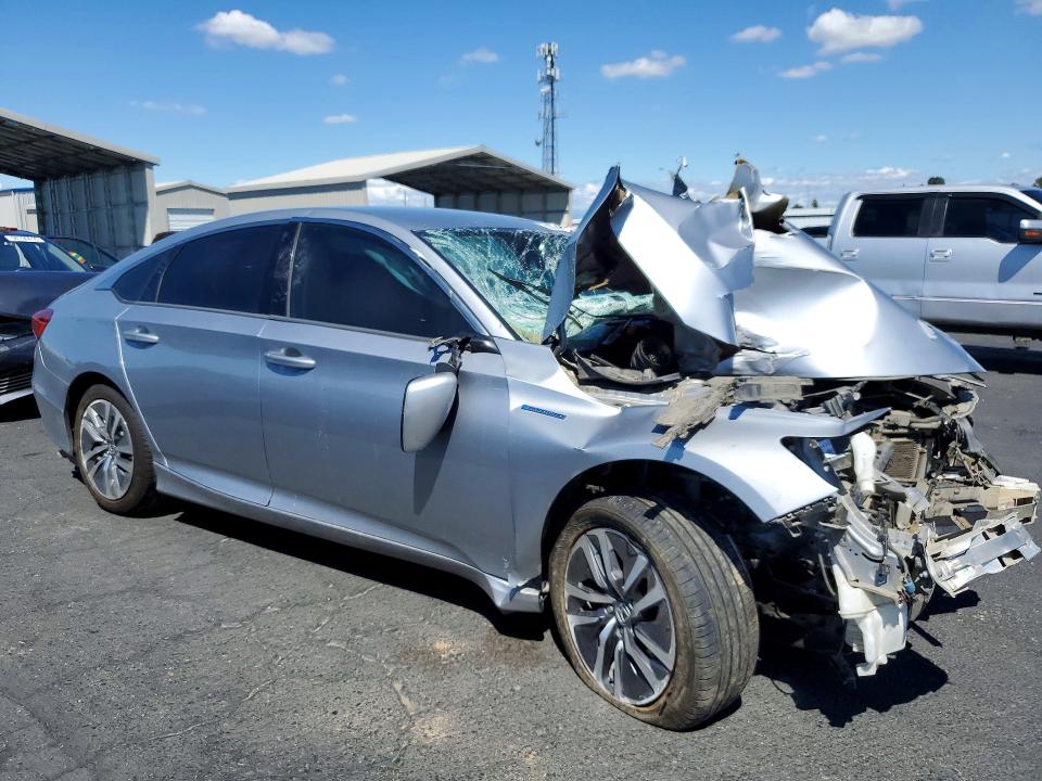 50854496 :رقم المزاد ، 1HGCV3F14JA002301 vin ، 2018 Honda Accord مزاد بيع